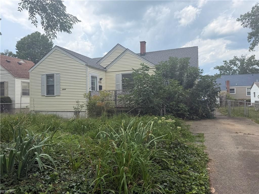 1064 Earl ST, Norfolk, VA 23503