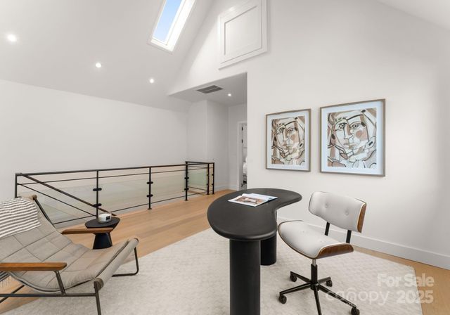 421 Marsh Road 102, Charlotte, NC 28209