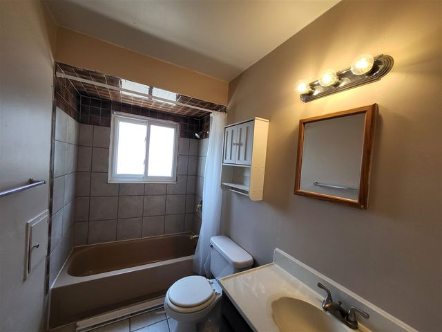 13753 Mcguire Street, Taylor, MI 48180