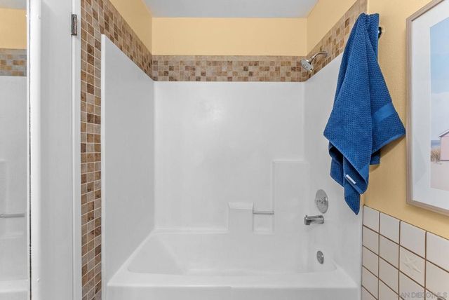 1679 Poesia, San Diego, CA 92154