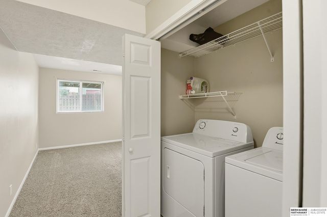 5127 N 144th Court, Omaha, NE 68116