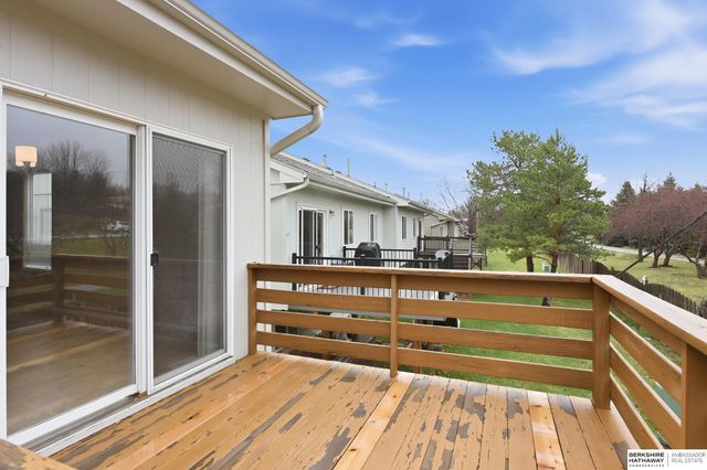 5127 N 144th Court, Omaha, NE 68116