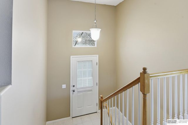 5127 N 144th Court, Omaha, NE 68116