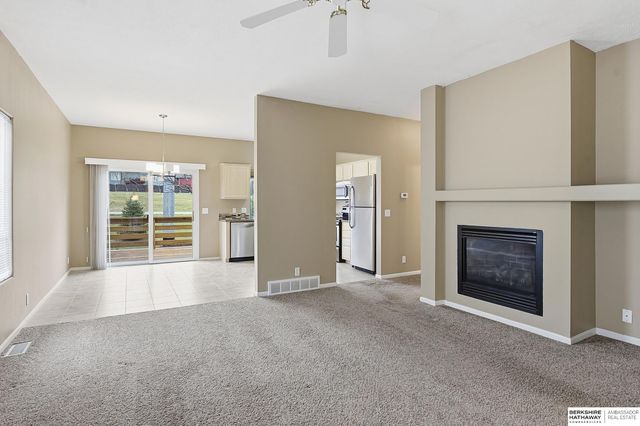 5127 N 144th Court, Omaha, NE 68116