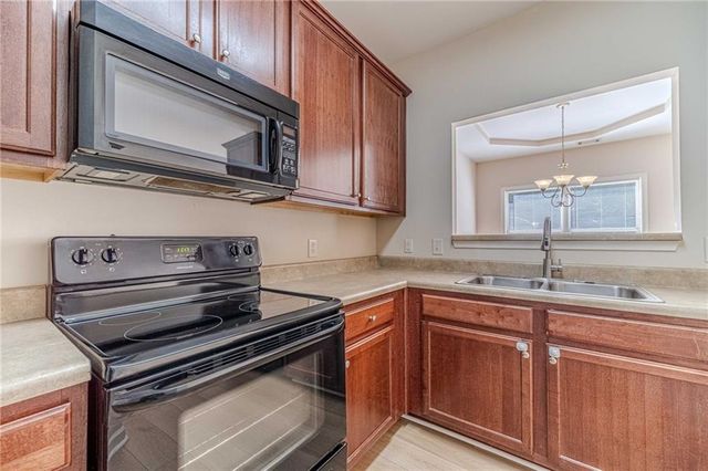 1212 Mistyhaynes Way, Grayson, GA 30017