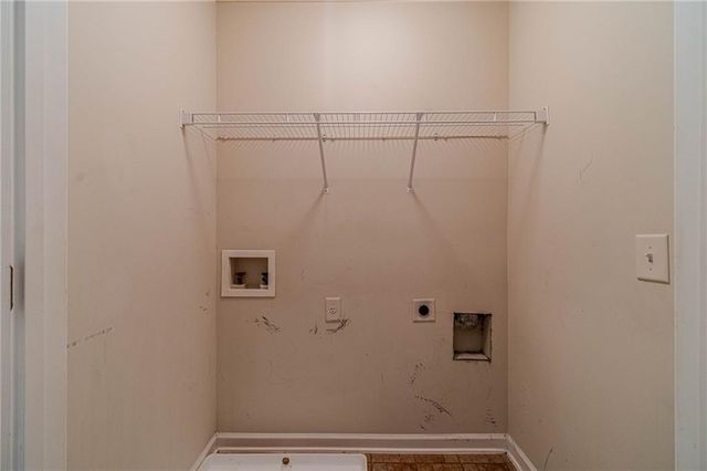 1212 Mistyhaynes Way, Grayson, GA 30017