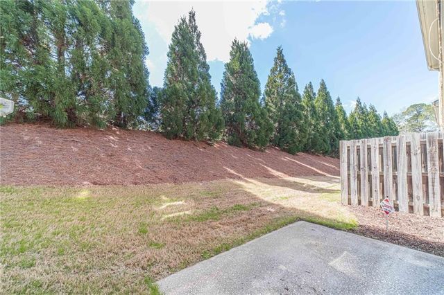 1212 Mistyhaynes Way, Grayson, GA 30017