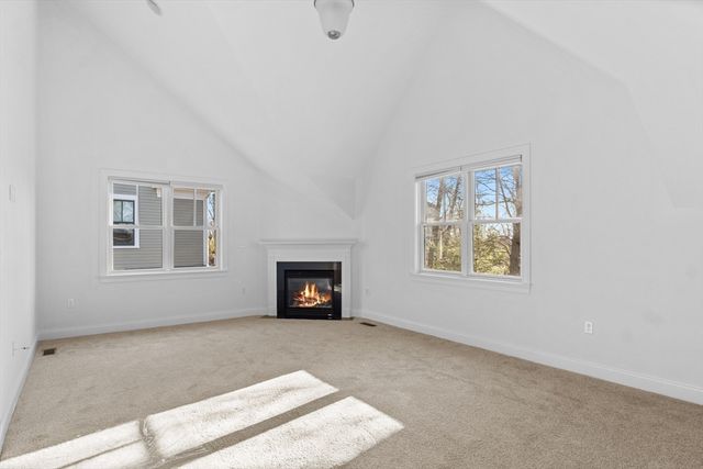 106 Johnson Woods Drive 106, Reading, MA 01867