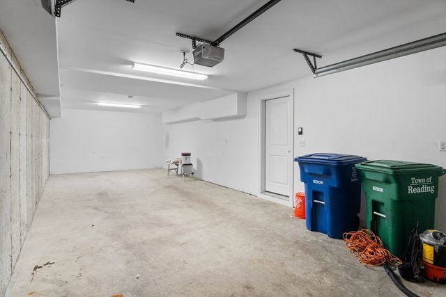 106 Johnson Woods Drive 106, Reading, MA 01867