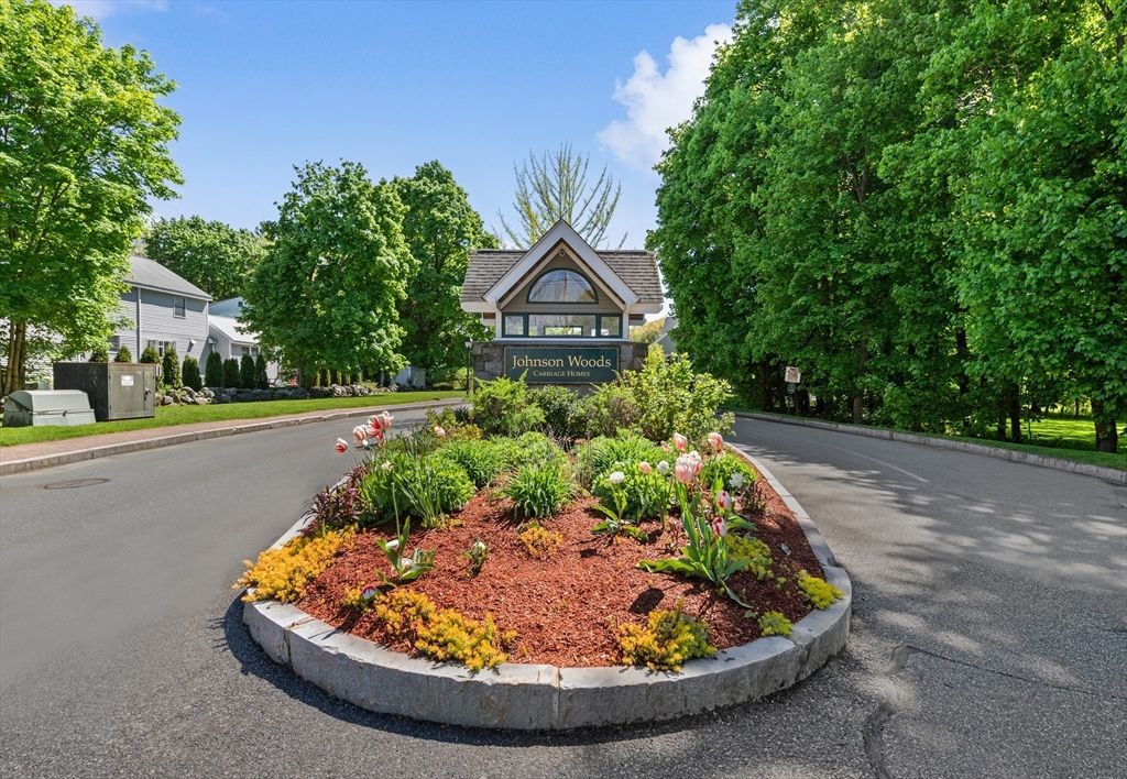 106 Johnson Woods Drive 106, Reading, MA 01867