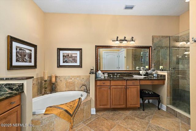 13846 ATLANTIC Boulevard 911, Jacksonville, FL 32225