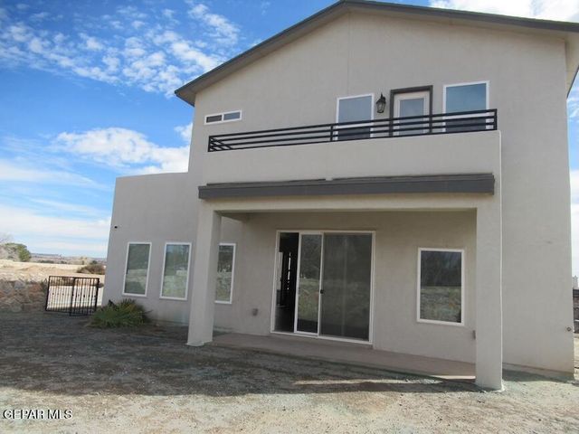 625 Harvest Grove Lane, Socorro, TX 79927