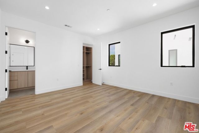 5543 Calhoun Avenue, Sherman Oaks, CA 91401
