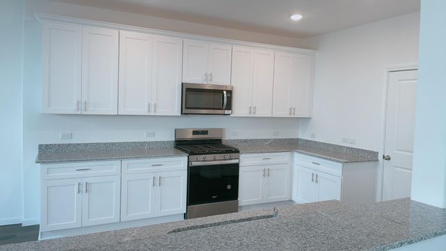 10212 Gates Mill Rd, Houston, TX 77034