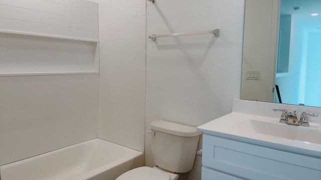 10212 Gates Mill Rd, Houston, TX 77034