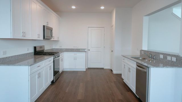 10212 Gates Mill Rd, Houston, TX 77034