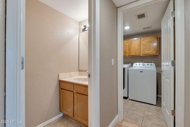 2323 W PARK Avenue, Chandler, AZ 85224