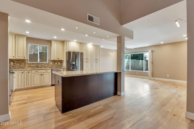 2323 W PARK Avenue, Chandler, AZ 85224