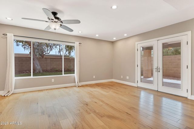 2323 W PARK Avenue, Chandler, AZ 85224
