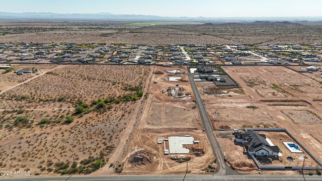1208 W Town Lane, San Tan Valley, AZ 85143