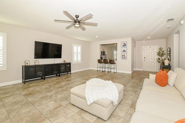 10814 SW Cremona Way, Port St. Lucie, FL 34987