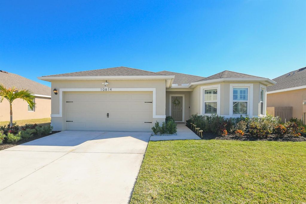 10814 SW Cremona Way, Port St. Lucie, FL 34987