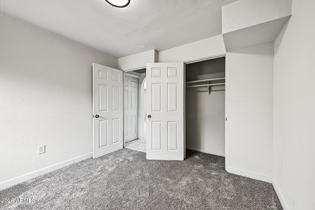 2418 E MOBILE Lane, Phoenix, AZ 85040