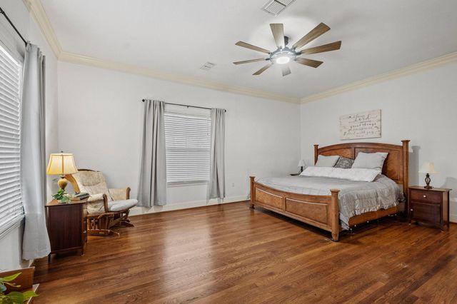 715 E 5th Street, Ferris, TX 75125