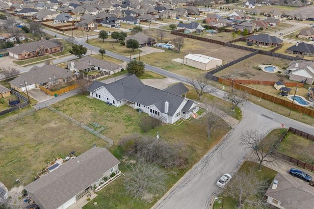 715 E 5th Street, Ferris, TX 75125