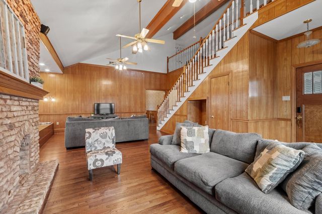 715 E 5th Street, Ferris, TX 75125