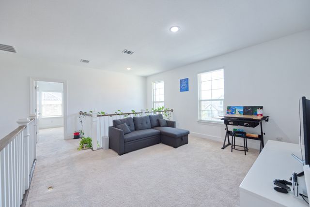 4312 Hollandwood Drive, Mckinney, TX 75071