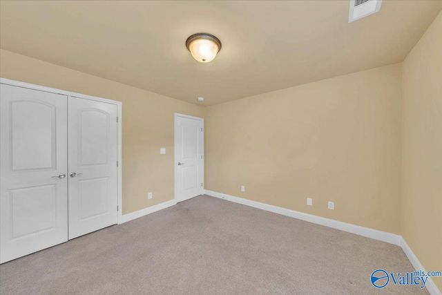 14335 Water Stream Drive NW, Harvest, AL 35749