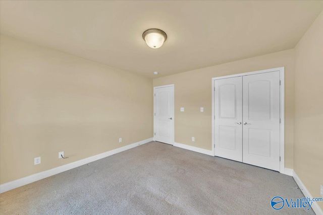 14335 Water Stream Drive NW, Harvest, AL 35749