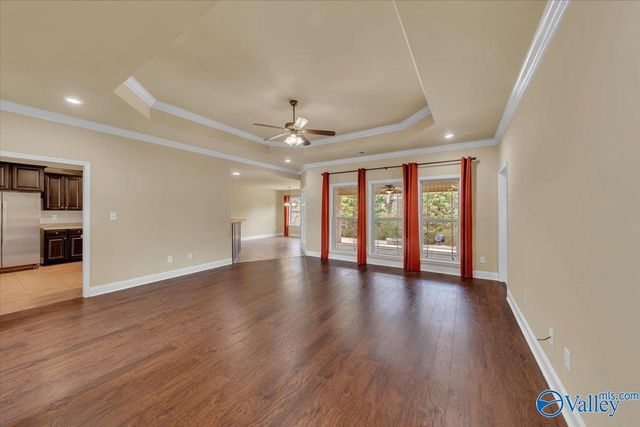 14335 Water Stream Drive NW, Harvest, AL 35749