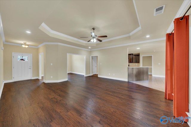 14335 Water Stream Drive NW, Harvest, AL 35749