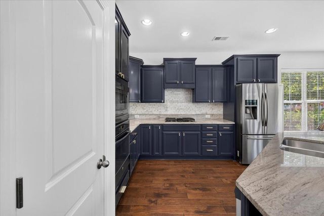 725 Quintan Street, Summerville, SC 29486