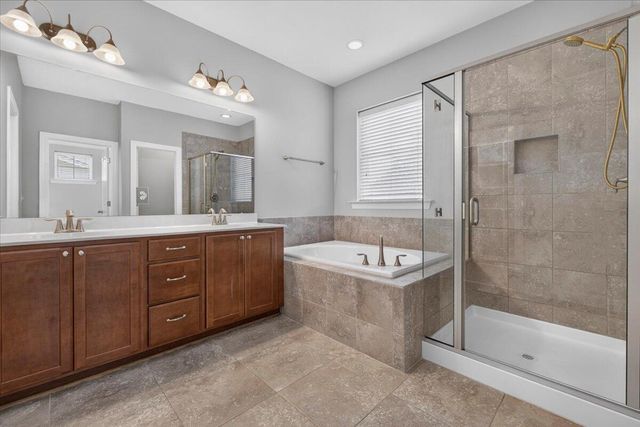 725 Quintan Street, Summerville, SC 29486