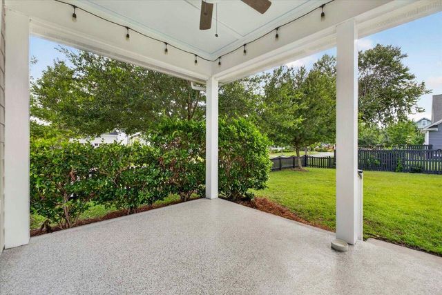 725 Quintan Street, Summerville, SC 29486