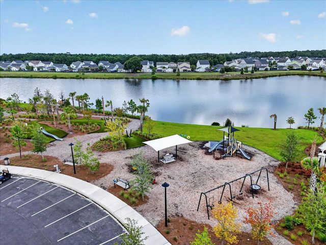 725 Quintan Street, Summerville, SC 29486