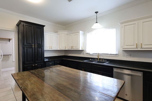 744 East Woodlawn Ranch Road, Houma, LA 70363