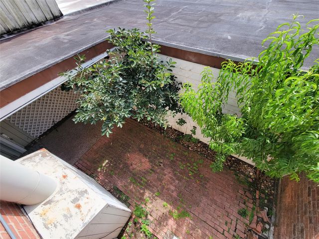 2243 W Alabama Street B, Houston, TX 77098