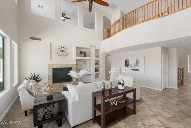 6619 W CORDIA Lane, Phoenix, AZ 85083