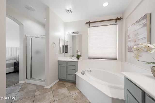 6619 W CORDIA Lane, Phoenix, AZ 85083