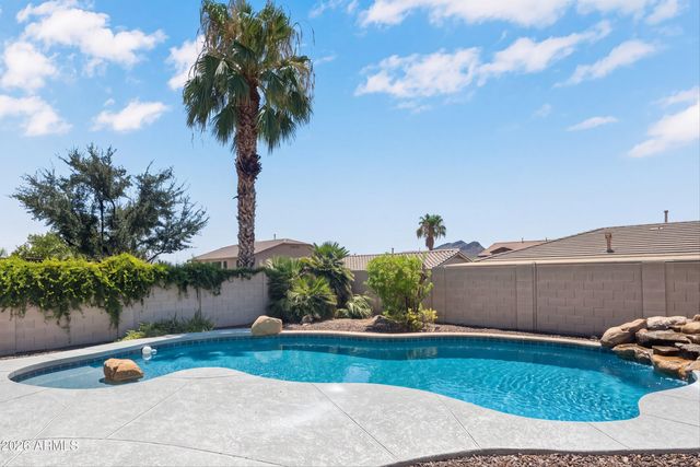 6619 W CORDIA Lane, Phoenix, AZ 85083