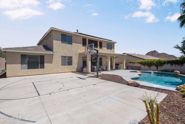 6619 W CORDIA Lane, Phoenix, AZ 85083