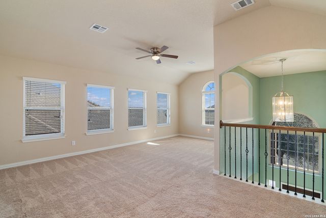 940 Raceland, San Antonio, TX 78245