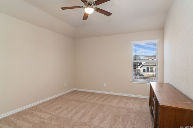 940 Raceland, San Antonio, TX 78245