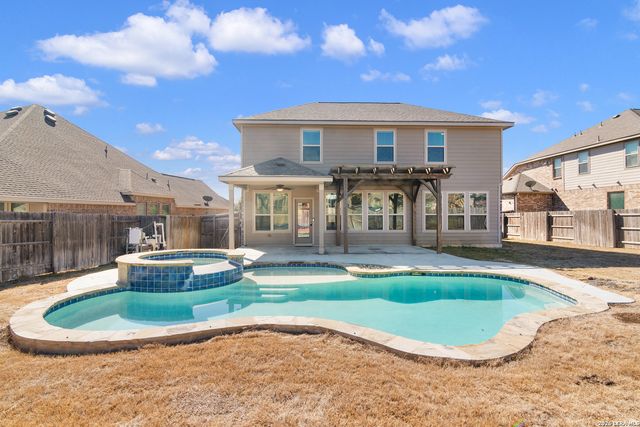 940 Raceland, San Antonio, TX 78245