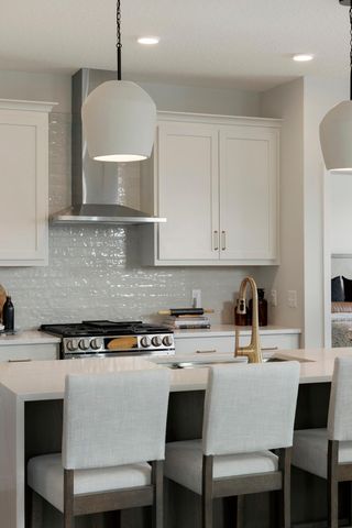 3476 Knightsbridge Trail N, Lake Elmo, MN 55042