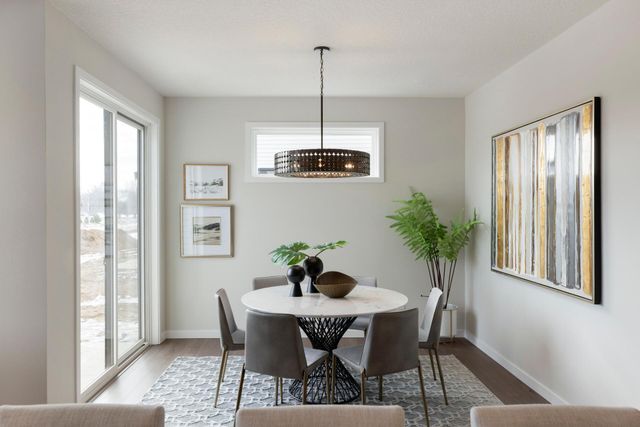 3476 Knightsbridge Trail N, Lake Elmo, MN 55042